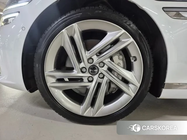 Genesis G80 (RG3) id 3372038 из Кореи 11