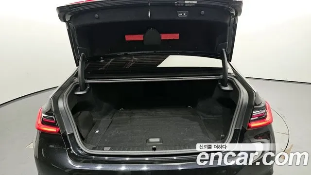 BMW 7 Series (G11) id 2858466 из Кореи 11