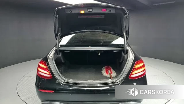 Mercedes-Benz E-Class W213 id 3407875 из Кореи 11
