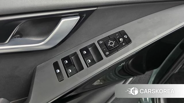 Kia Di Ol Nu Niro id 3934686 из Кореи 11