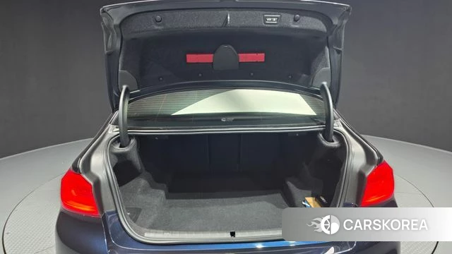 BMW 5 Series (G30) id 4520133 из Кореи 11