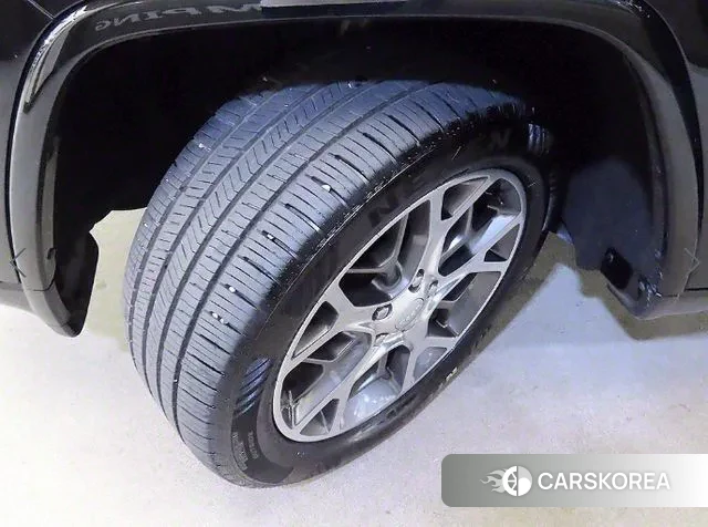 Jeep Grand Cherokee id 2961194 из Кореи 11