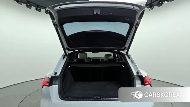 Audi e-Tron id 3640195 из Кореи 11