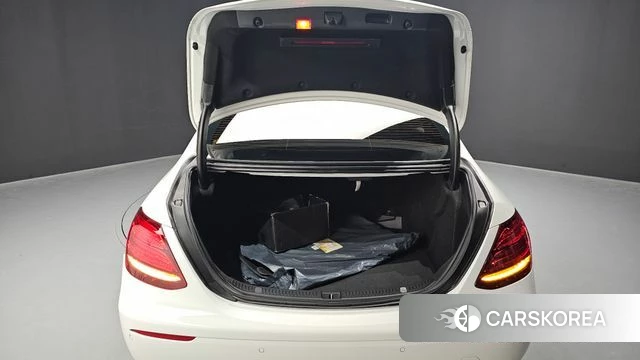 Mercedes-Benz E-Class W213 id 3845456 из Кореи 11