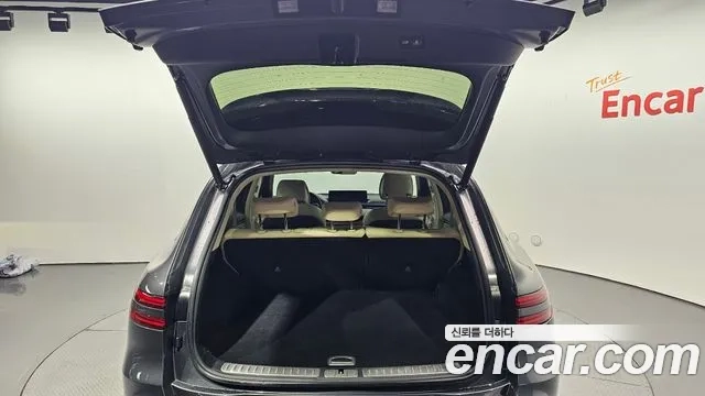 Genesis GV70 id 2936128 из Кореи 11