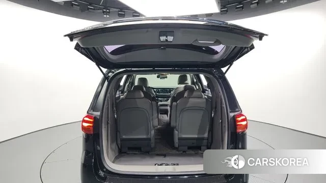 Kia The New Carnival id 3284700 из Кореи 11