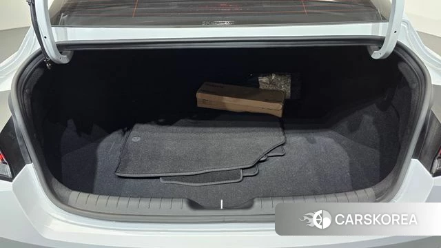 Hyundai Avante (CN7) id 3866128 из Кореи 11