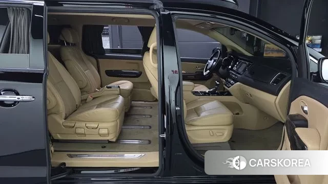 Kia The New Carnival id 3013837 из Кореи 11