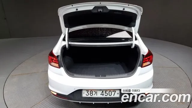 Hyundai The New Avante AD id 2932680 из Кореи 11