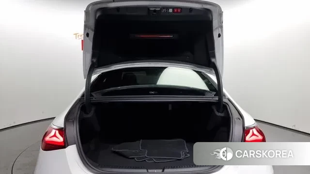 Mercedes-Benz E-Class W214 id 2883908 из Кореи 11