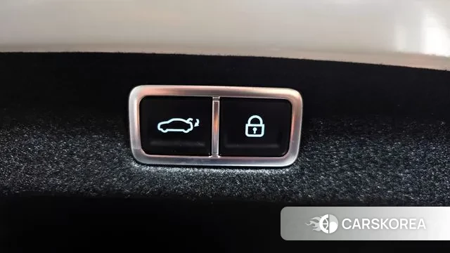 Hyundai Grandeur Hybrid (GN7) id 3619727 из Кореи 11