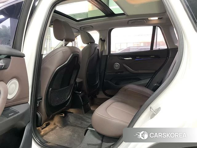 BMW X1 id 4328696 из Китая 11