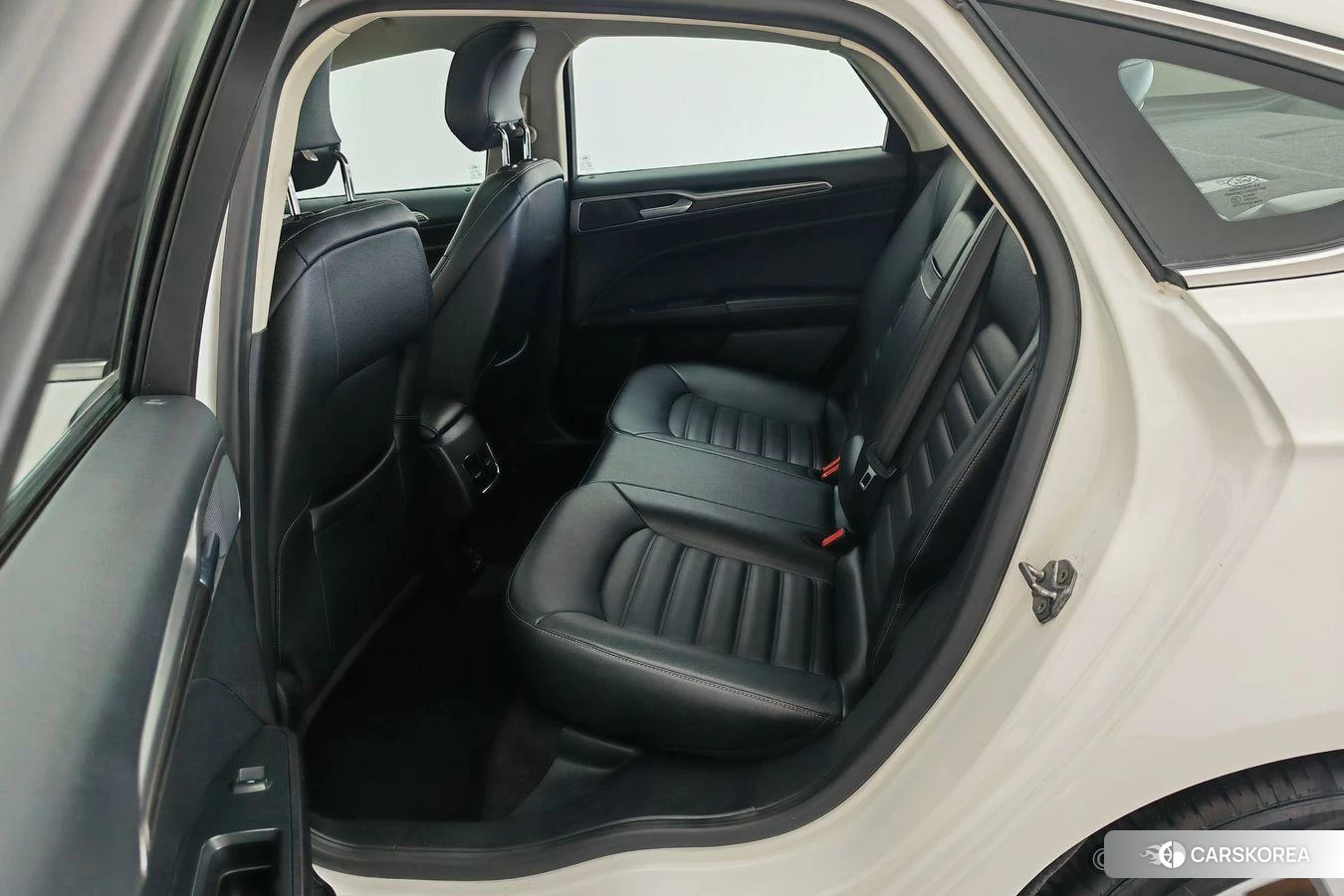 Ford Mondeo id 4413438 из Китая 11