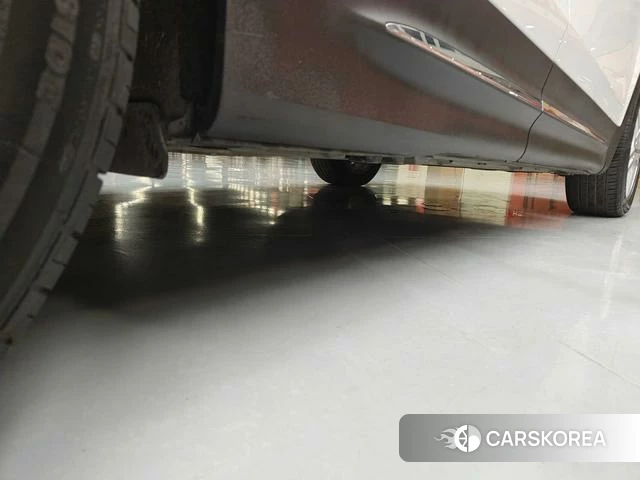 Mercedes-Benz GLB id 4314487 из Китая 11