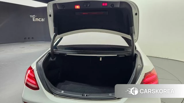 Mercedes-Benz E-Class W213 id 4694073 из Кореи 11