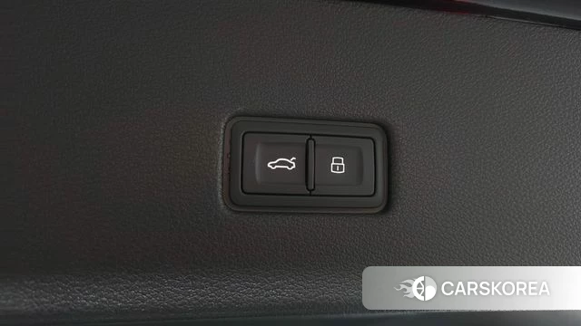 Audi Q8 (4M) id 4725634 из Кореи 11