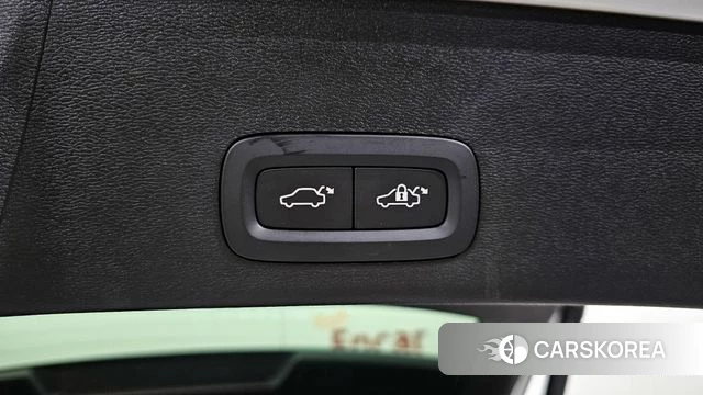 Volvo XC40 id 3952839 из Кореи 11