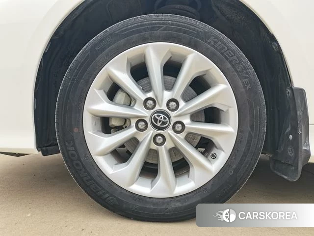 Toyota Corolla id 4257358 из Китая 11