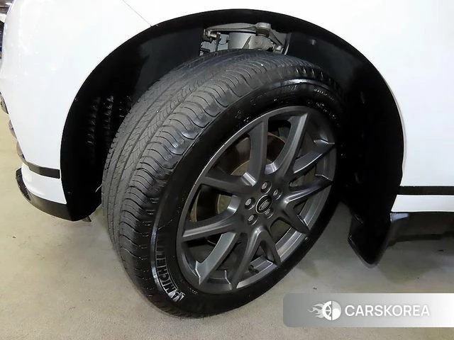 Land Rover Range Rover Velar id 4645407 из Кореи 11