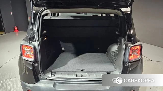 Jeep Renegade id 3439853 из Кореи 11