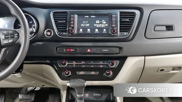 Kia The New Carnival id 3622360 из Кореи 11