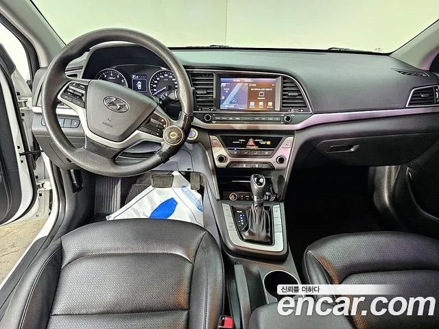 Hyundai Avante AD id 2956867 из Кореи 11