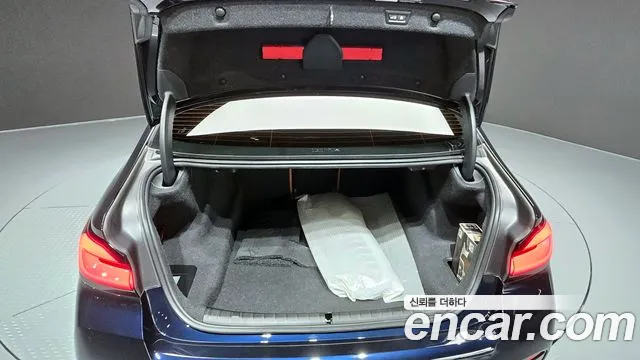 BMW 5 Series (G30) id 2718002 из Кореи 11