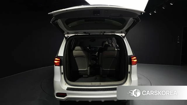 Kia The New Carnival id 4625707 из Кореи 11