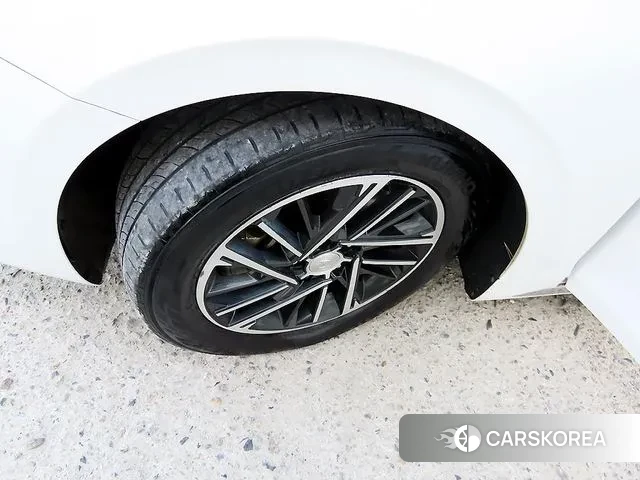 Hyundai The New Grandeur IG id 3428526 из Кореи 11