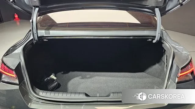 Hyundai Avante (CN7) id 3018178 из Кореи 11