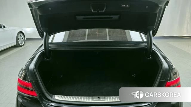 Genesis G90 id 4188248 из Кореи 11