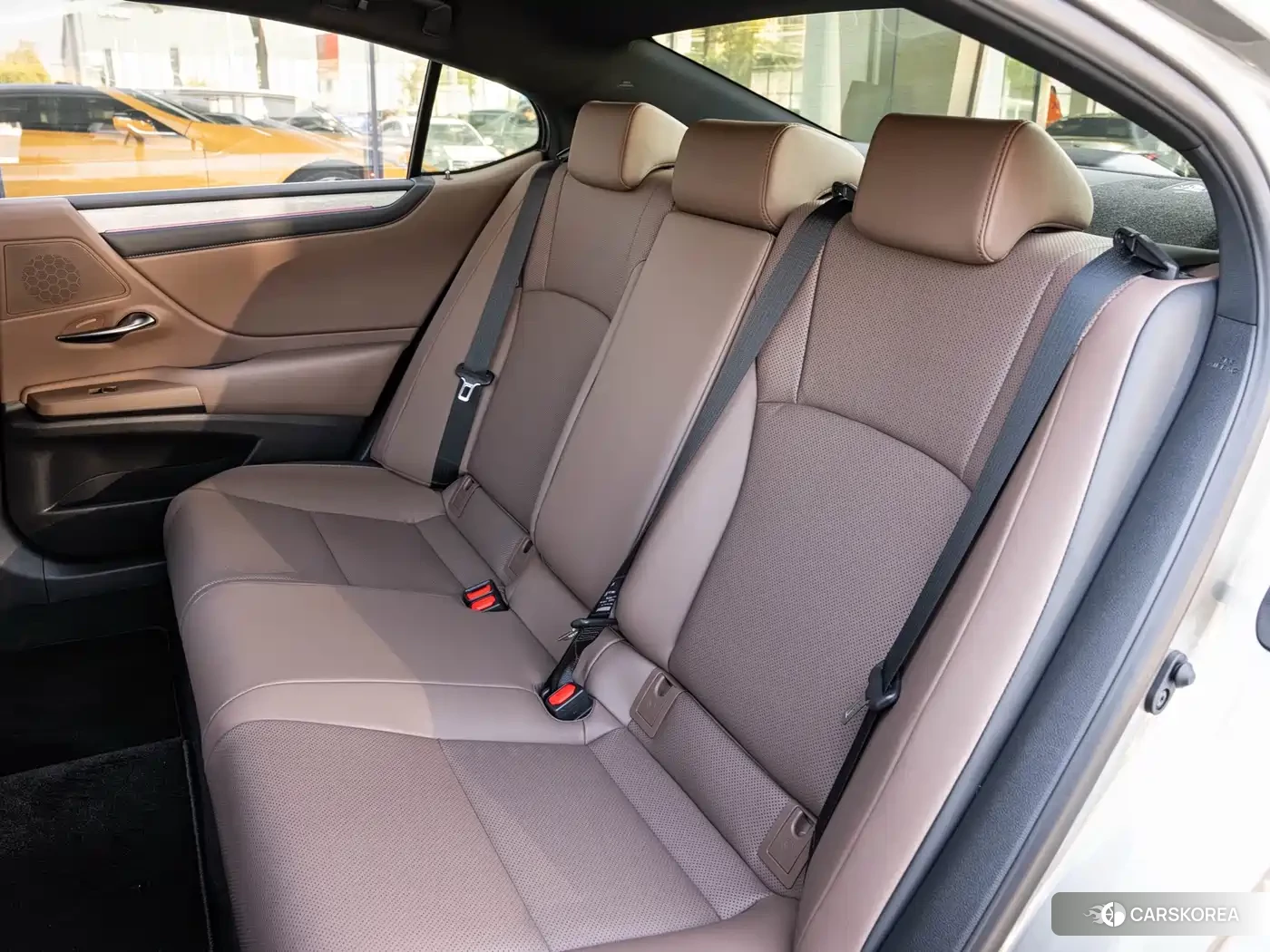 Lexus ES id 4538638 из Китая 11
