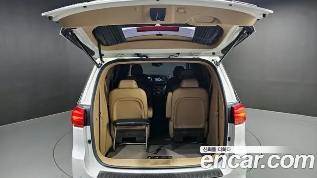 Kia The New Carnival id 2511169 из Кореи 11