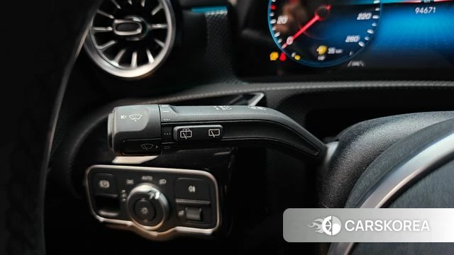 Mercedes-Benz A-Class W177 id 4517849 из Кореи 11