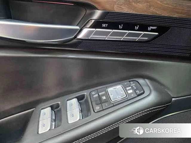 Genesis G90 id 4224958 из Кореи 11