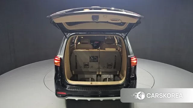 Kia The New Carnival id 3667028 из Кореи 11