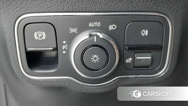 Mercedes-Benz GLA - Class H247 id 4308384 из Кореи 11