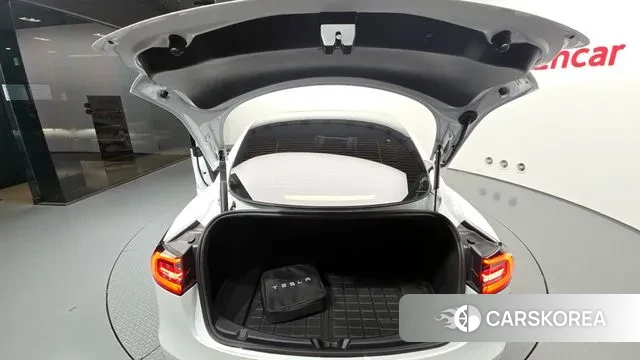 Tesla Model 3 id 3366462 из Кореи 11