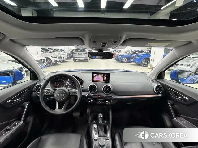 Audi Q2L id 4207421 из Китая 11