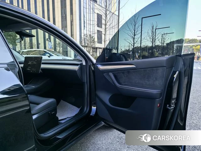 Tesla Model Y id 4205777 из Китая 11