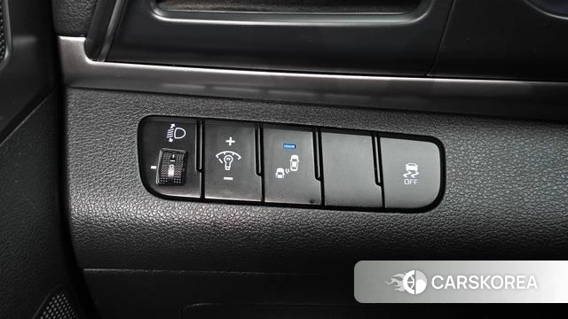 Hyundai The New Avante AD id 4530755 из Кореи 11