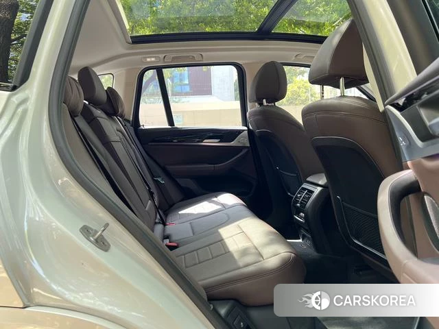BMW X3 id 4278176 из Китая 11