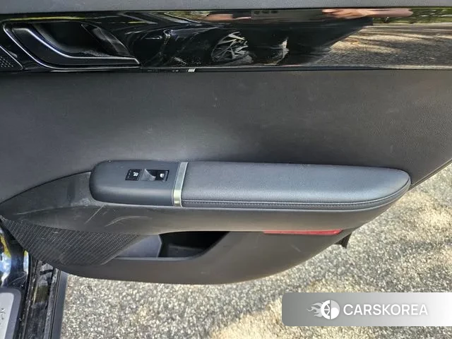 Hyundai Grandeur Hybrid (GN7) id 3279305 из Кореи 11