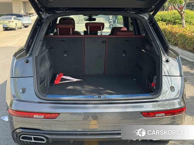Audi Q5L id 4236338 из Китая 11
