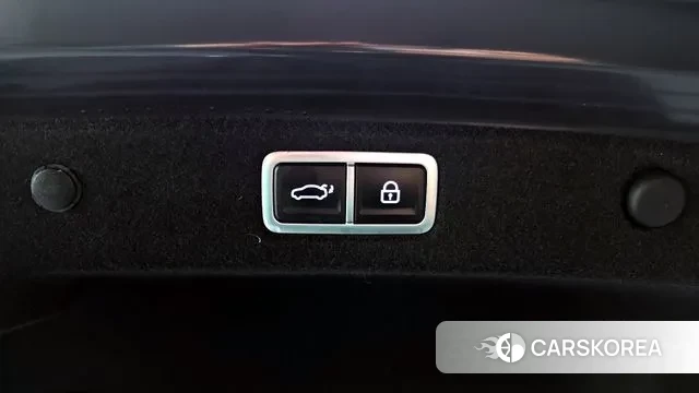 Hyundai Grandeur Hybrid (GN7) id 3734814 из Кореи 11