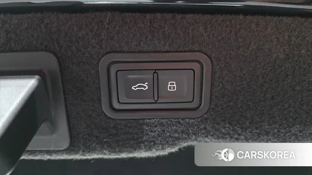 Audi A8 (D5) id 3621070 из Кореи 11