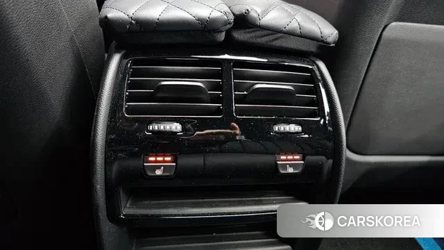 BMW 5 Series (G30) id 3388927 из Кореи 11