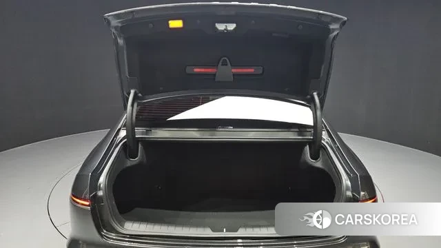 Hyundai Grandeur (GN7) id 3388345 из Кореи 11