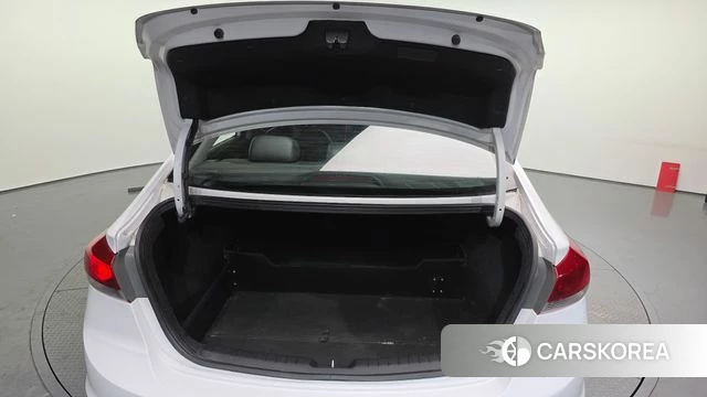 Hyundai Avante AD id 4305004 из Кореи 11