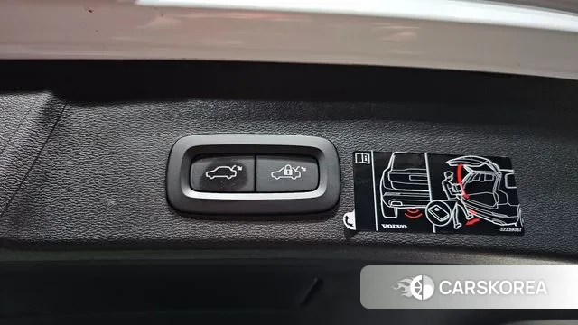 Volvo XC40 id 3601242 из Кореи 11